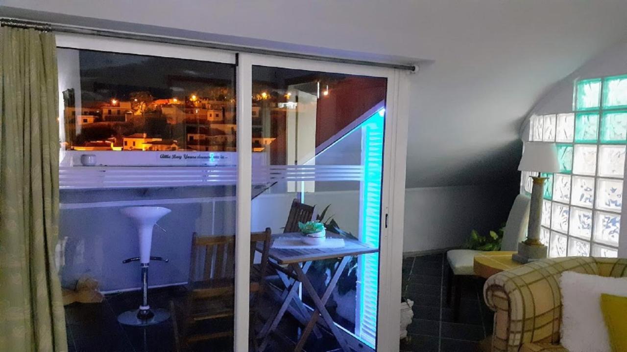 شقة Attic Bay Câmara de Lobos المظهر الخارجي الصورة